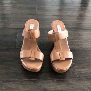 INC INTERNATIONAL CONCEPT WEDGE MULE
